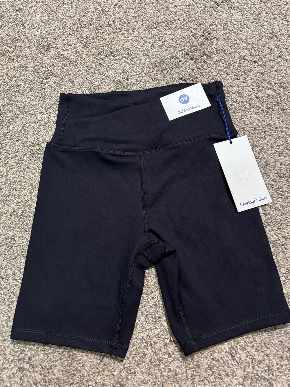 Outdoor Voices CloudKnit Bike Shorts size small NWT